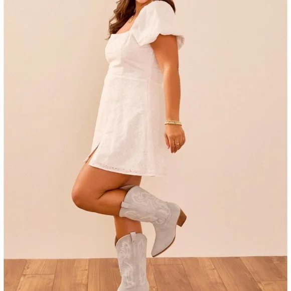 SOLD - Picture 3 of 11